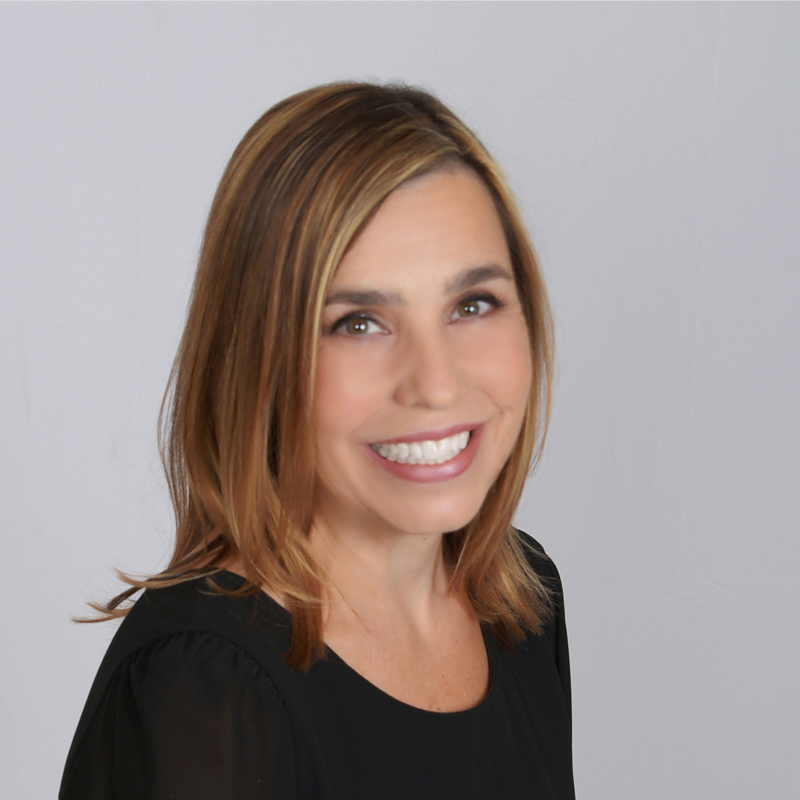 Vanessa Decker headshot women